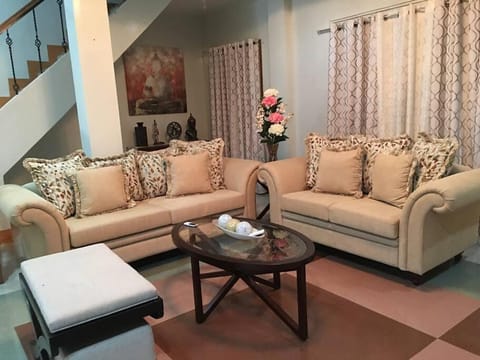 Guest House maryday , best choice for family or with friends Haus in Davao City