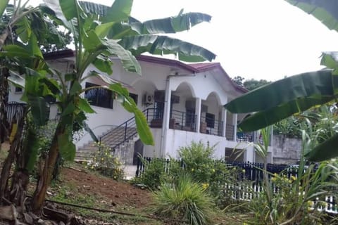 Villa bleue Villa in Cameroon