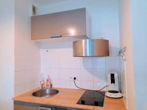 studio entier Drancy Apartamento in Drancy