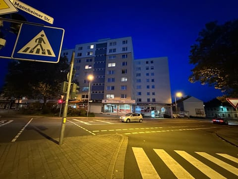 Hellenbrand: Stilvolles Apartment über den Dächern Condo in Kaiserslautern