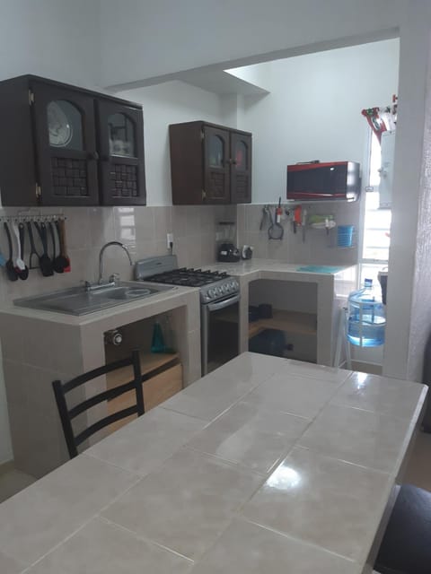 Departamento cómodo, equipado, vacacional Apartment in Cancun