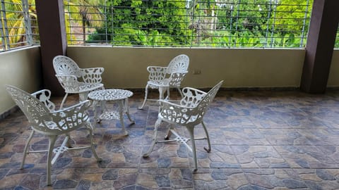 Balcony/Terrace, Living room