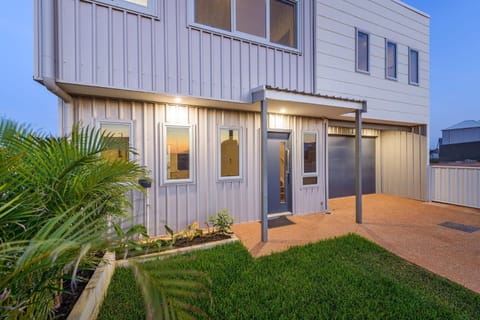 22 Cooyou Close House in Exmouth
