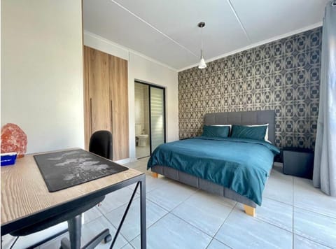 The staycation Apartment in Sandton