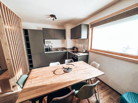 Génépi, Appartement de charme 6 pers. Condo in La Salle-les-Alpes