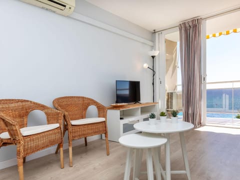 Apartment Clipper by Interhome Appartement in Maresme