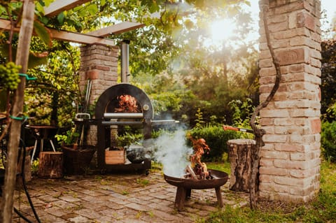 BBQ facilities, Garden