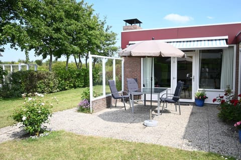 Property building, Garden, Garden view