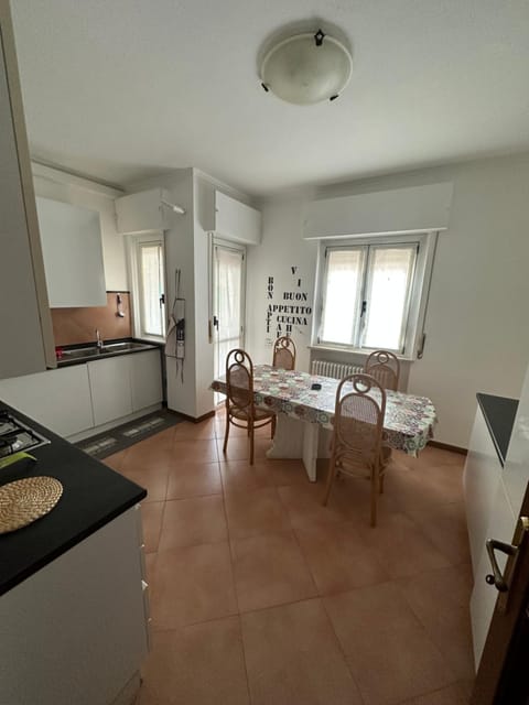 Orchidea Apartment Lecco Apartment in Province of Lecco