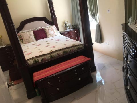 Apartment in Montego Bay, St James - Fully Equipped For Long Term Stays Copropriété in Montego Bay
