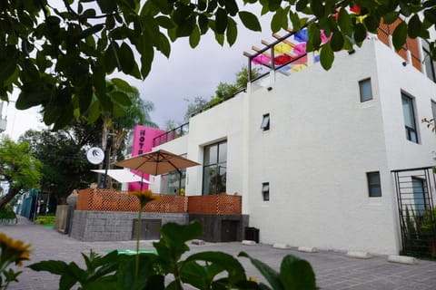 Property building, Facade/entrance