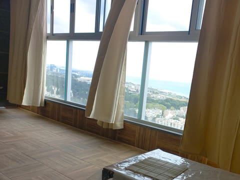 Unique Luxurious New 4BR near Beach Apartment in Haifa