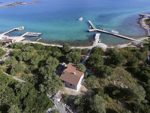 Property building, Facade/entrance, Bird's eye view