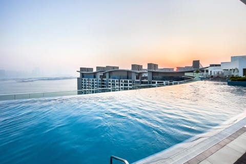 Beautiful Seven Palm Apartaments Condo in Dubai