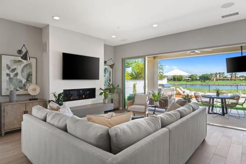 Relaxation and Recreation at LAQUINTA SUNRISE Lux Desert Oasis Pool Home 18th Hole of Stadium Course House in La Quinta
