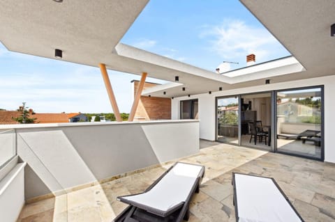Balcony/Terrace, Balcony/Terrace, sunbed