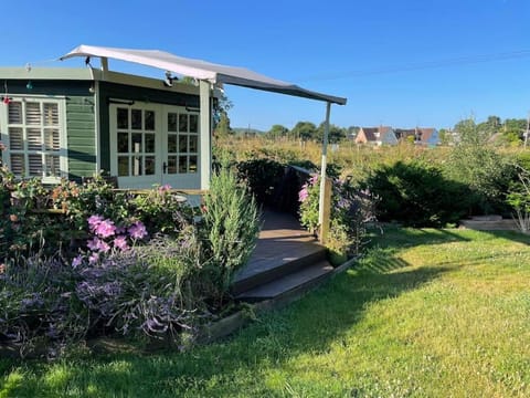 Property building, Natural landscape, Garden, Garden view