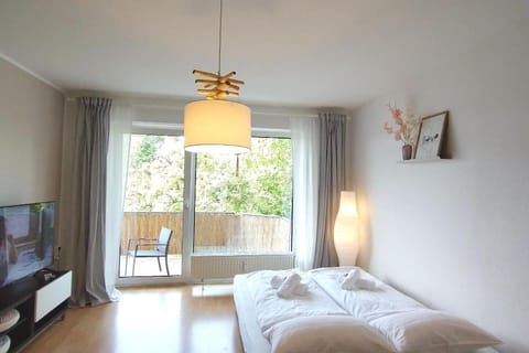Cozy home - Willkommen in Aachen - Boxspringbett - Balkon Apartamento in Eschweiler