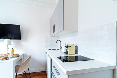 Coffee/tea facilities, Kitchen or kitchenette