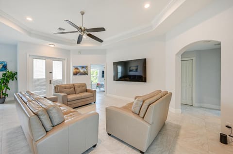 Marco Island Home with Heated Pool and Screened Lanai! House in Marco Island