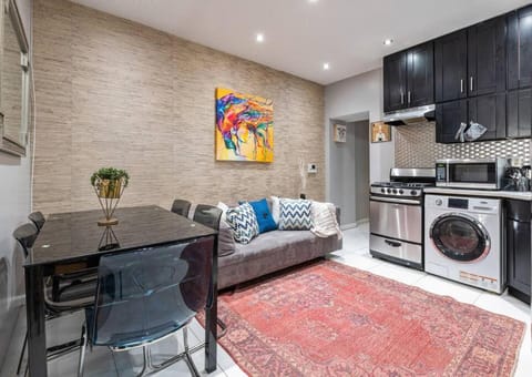 Spacious & Stylish 4 Bedrooms Apt Condo in Upper West Side