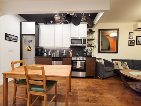 Homestyle Haven by the Water Vacation rental in Long Island City