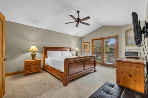 4BR Retreat with Hot Tub and Great Location Maison in Park City