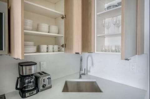 Lovely 3 Bedroom Apartment Apartment in Midtown