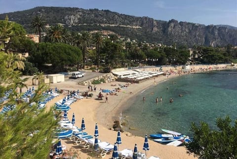 Pool , 150m to beach, seaview Apartment in Villefranche-sur-Mer