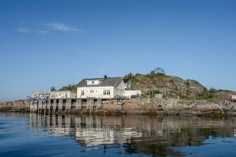 Lofoten Island Lodge House in Lofoten