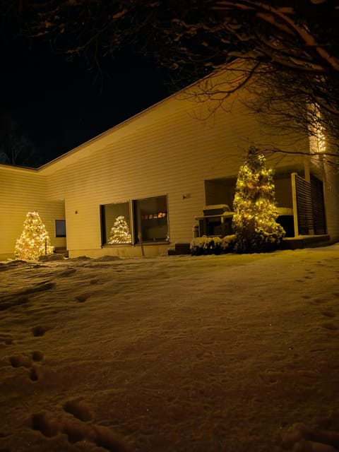 Property building, Winter