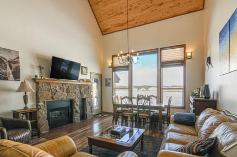 Picturesque Pagosa Springs Retreat with Mtn Views! Casa in Pagosa Springs