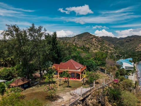 Property building, Bird's eye view, Beach, Beach, Garden view