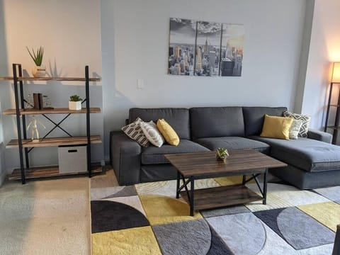 Lovely 1BR Apt. In The Gaslamp! Wohnung in Gaslamp Quarter