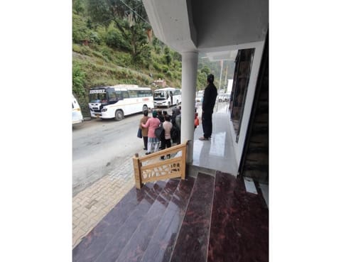 Hotel Rest and Bite, Vikasnagar Urlaubsunterkunft in Uttarakhand