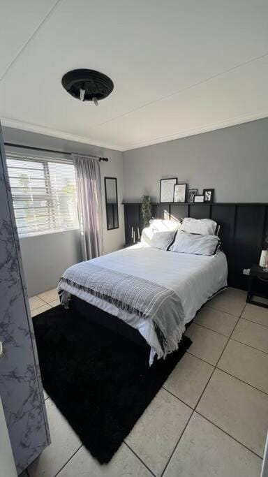 Family Holiday Home Rental in Port Elizabeth House in Port Elizabeth