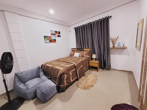 Dezra Homes Vacation rental in Lagos