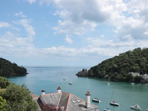 Nearby landmark, Day, Natural landscape, River view, Sea view