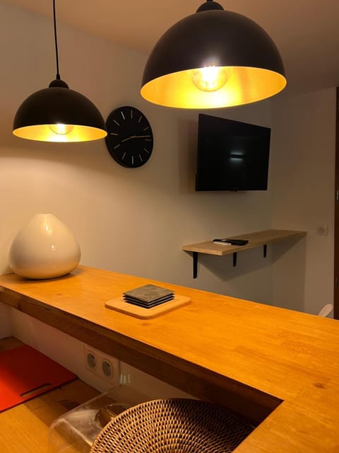 TV and multimedia, Dining area