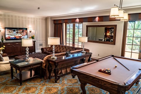 Billiard, Living room