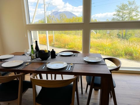 Natural landscape, Dining area, Mountain view