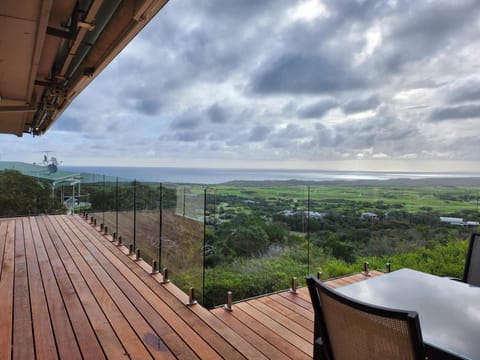 Cape Schanck Golf and Ocean Views Holiday Villa Bed and Breakfast in Cape Schanck