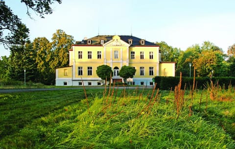 Property building, Bird's eye view