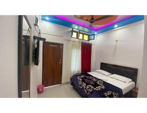 HOTEL . RD RESIDENCY, BARKOT Urlaubsunterkunft in Uttarakhand