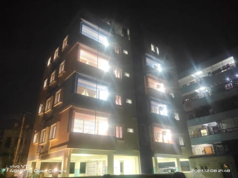 sri venkateswara Grand homestay- Hill View ,Ac service Apartment ,Nearest to Alipiri Condo in Tirupati