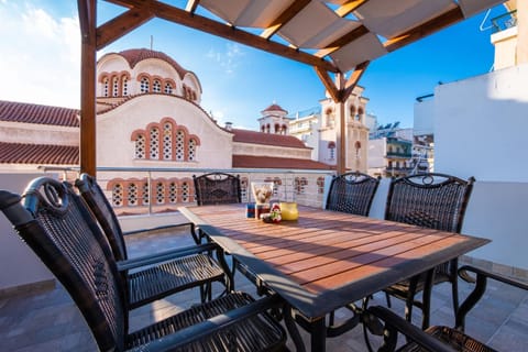Joyfull Apartment In Piraeus Condo in Pireas