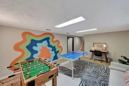 New Groovy Home Game Room Sleeps 8 House in Lincoln
