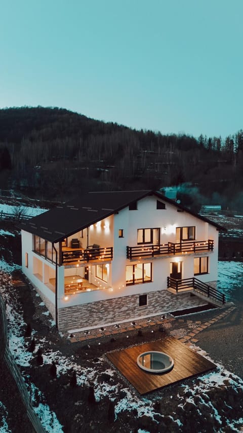 Cabana FloriDeea Chalet in Cluj County