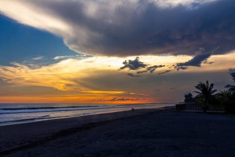 Ayanna Beach Home House in La Libertad Department, El Salvador