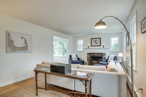 Chatham Cape Cod Near Bike Trail, 1 Mile to Beach! Maison in Harwich